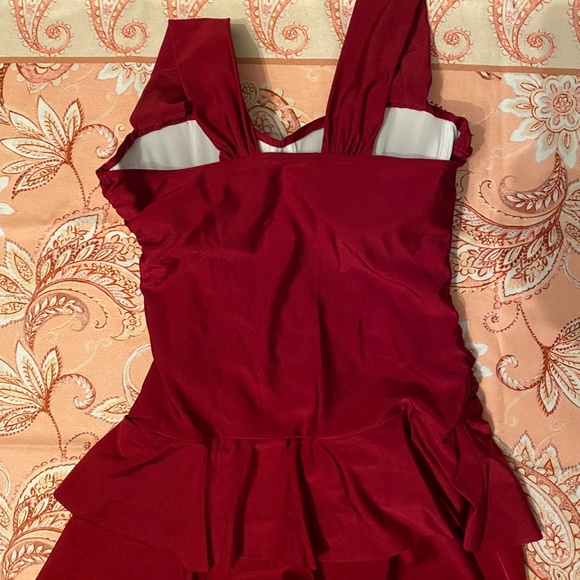 Exquisite Swim Dress in a Dark Raspberry Red Ruched Wide Straps Tiered Skirt - Picture 10 of 16